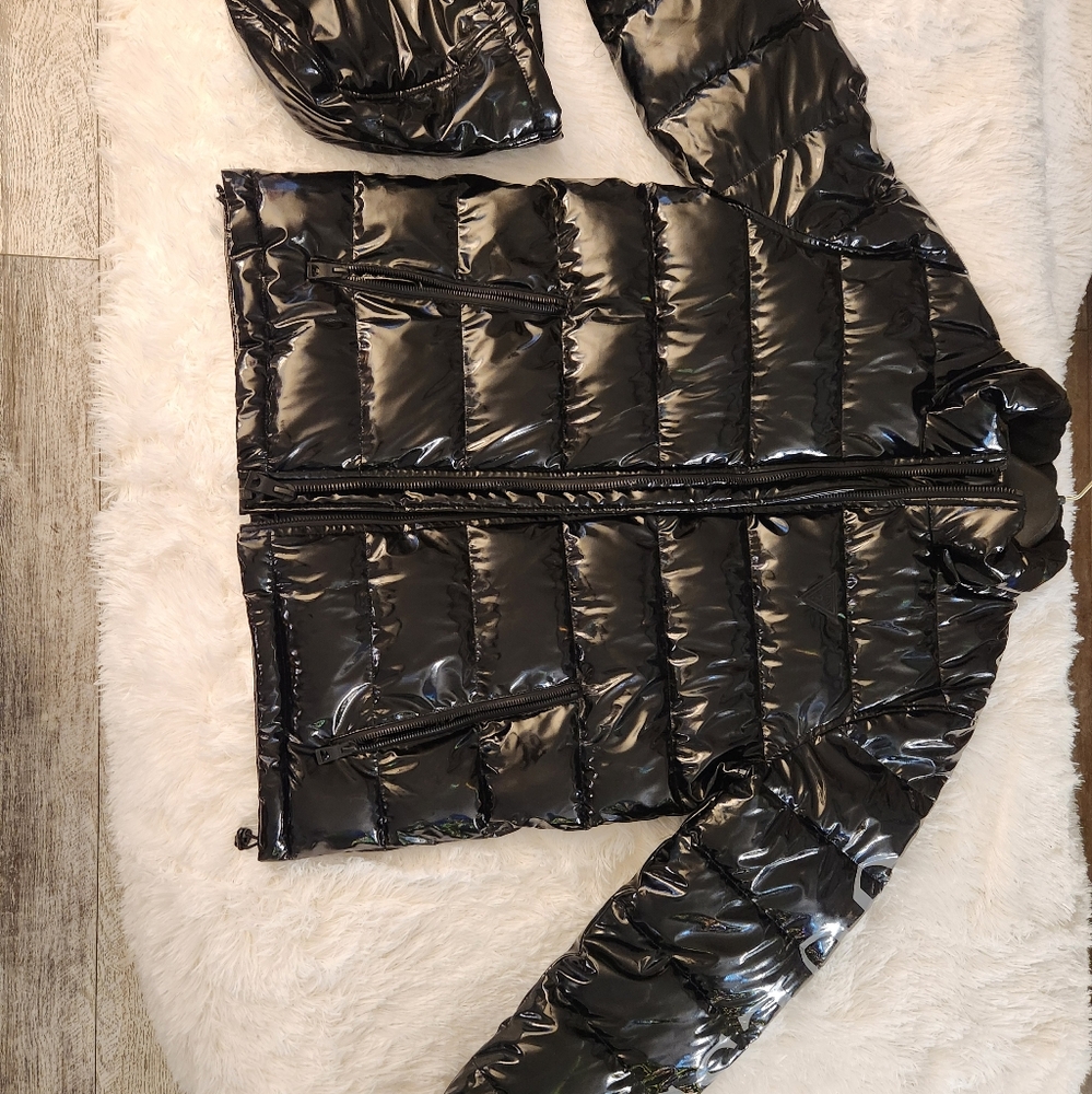 Guess coat